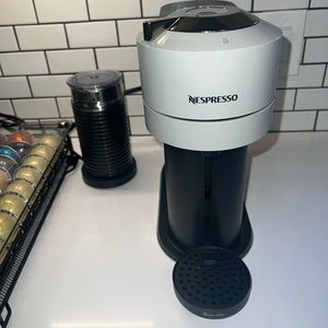 NESPRESSO VERTURO NEXT WITH MILK FROTHER ALL INCLUDED PODS AND STORAGE DRAWER!